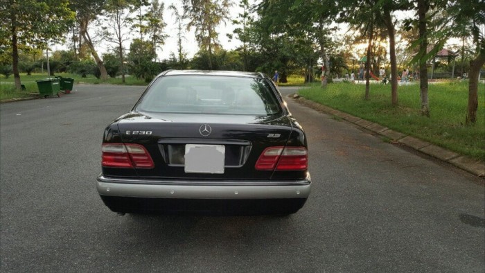 Bán xe MERCEDES