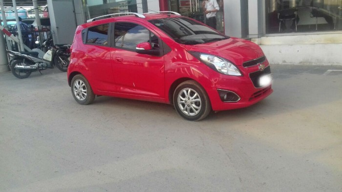 Chevrolet spart LTZ 1.0 AT 2015
