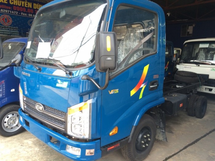 Xe tải VEAM 1,25 tấn, giá chưa giảm, giao xe nhanh.
