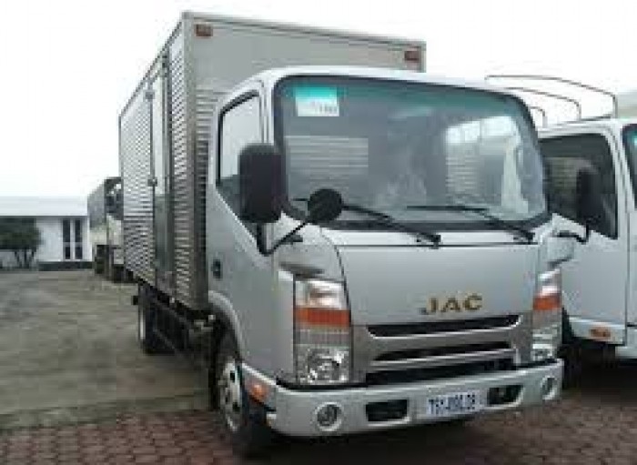 Xe tải JAC 2,4  tấn giá chưa giảm, giao xe ngay, ưu đãi hot cho ai tới trước