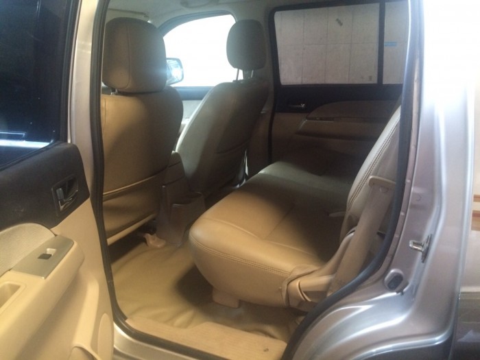 Bán Ford Everest 4x2 MT sx 2008 ghi vàng