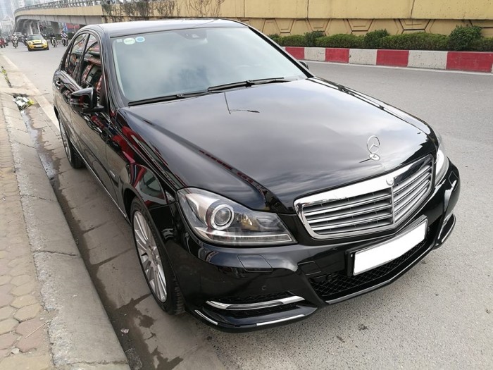 Bán Mercedes C250 BE 2011 chính chủ