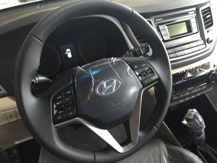 Hyundai Tucson Full Option mới 100%