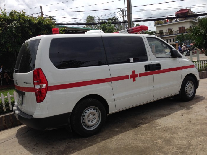 Hyundai Starex cứu thương mới 100%