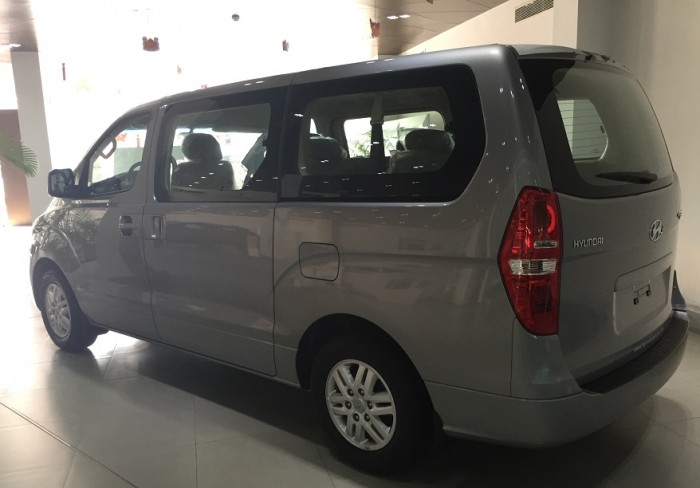 Xe Hyundai Starex 3 chỗ, 6 chỗ, 9 chỗ mới 100%
