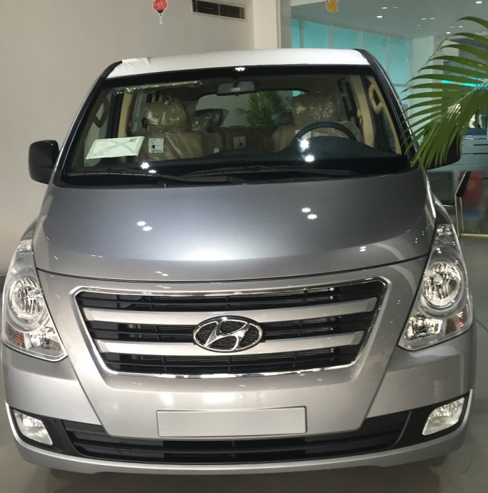 Xe Hyundai Starex 3 chỗ, 6 chỗ, 9 chỗ mới 100%