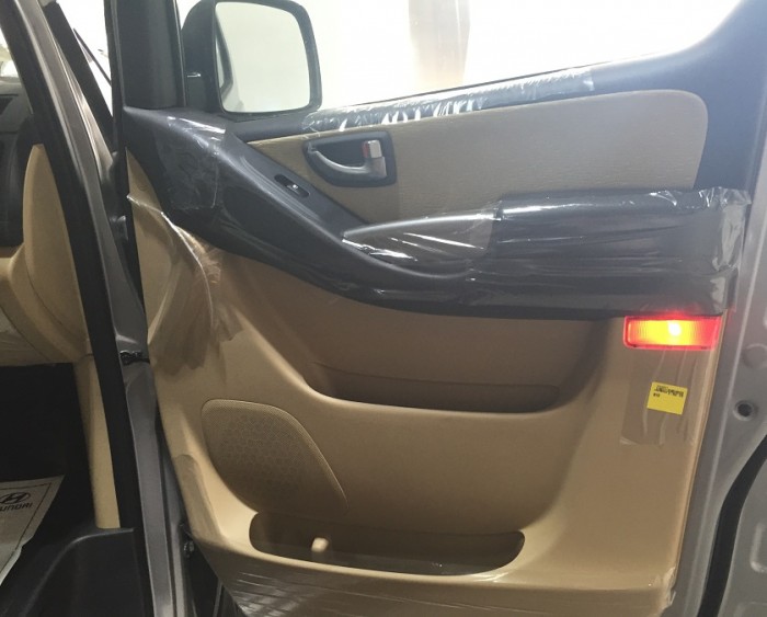 Xe Hyundai Starex 3 chỗ, 6 chỗ, 9 chỗ mới 100%