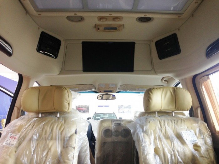 Hyundai Starex 2.4 AT Limousine 2016 mới 100%