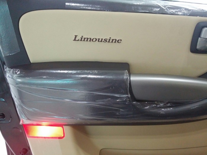 Hyundai Starex 2.4 AT Limousine 2016 mới 100%