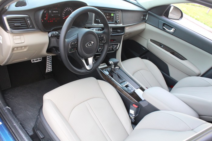 KIA OPTIMA 2.0 ATH  đẳng cấp vượt trội trong cùng phân khúc