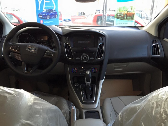 Bán Ford Focus Sedan 2016 giá tốt nhất