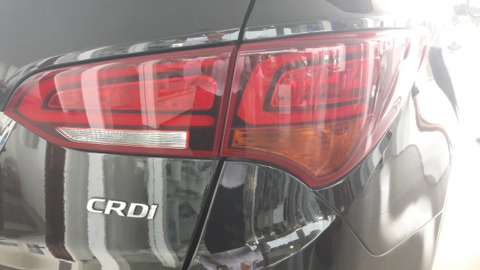 Bán Hyundai Santa fe đen xăng thường, giá tốt nhất thị trường miền nam, tặng 1 năm bảo hiểm thân xe