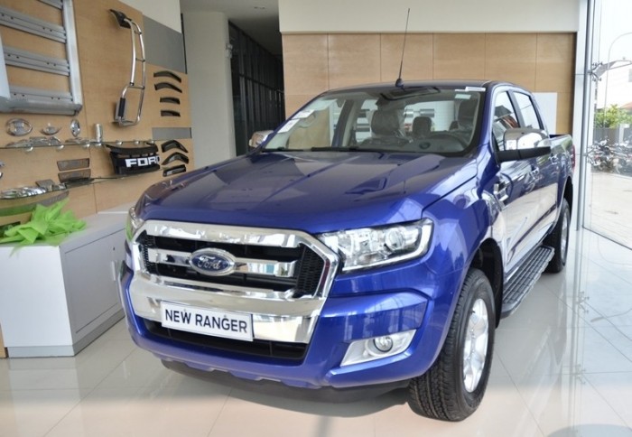 Xe Ford Ranger XLS 4x2 MT, Giá xe ford ranger xls 4x2 mt tốt nhất SG.