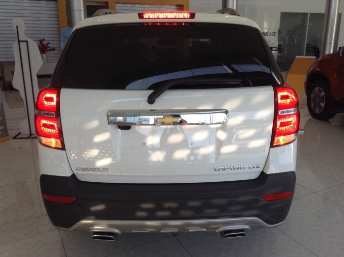 Bán xe Chevrolet Captiva Revv 2016- Giá tốt nhất Miền Tây