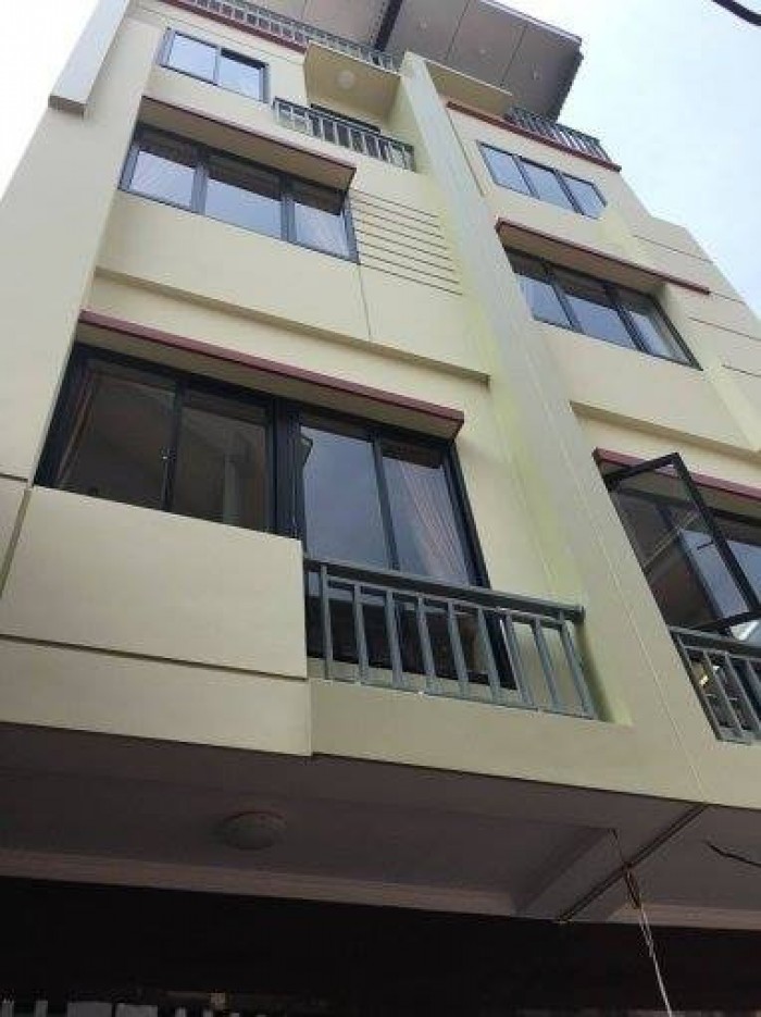 Bán gấp nhà mặt phố Nguyễn Khang, dt 70m2, 6 tầng thang máy, giá 16.5 tỷ