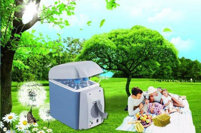 Tủ lạnh mini di động 7.5L dành cho ô tô xe hơi