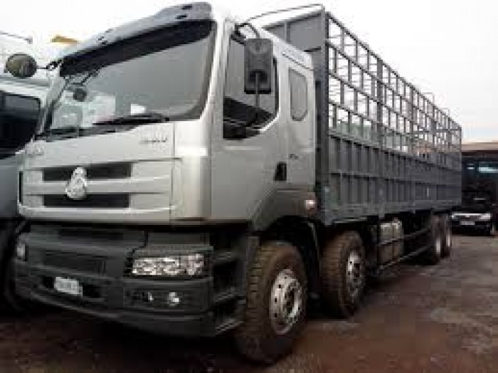 Xe tải Chenlong 4 chân thùng dài 9m6