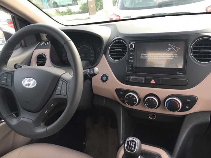 Hyundai i10 chỉ cần 80 triệu nhận xe ngay