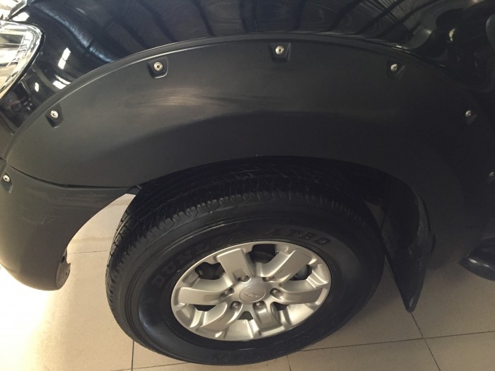 Bán Ford Ranger XLS,canopy sx 2014 màu đen