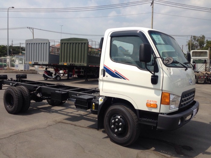 Hyundai HD99 thùng mui bạt 6,5 tấn