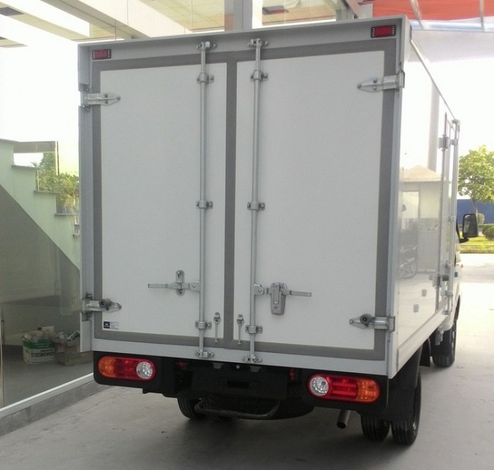 Xe hyundai Porter II nhập khẩu nguyên chiếc đông lạnh thùng 1 tấn