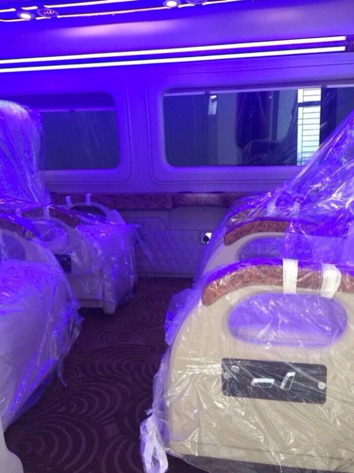 Ford limousine giá tốt