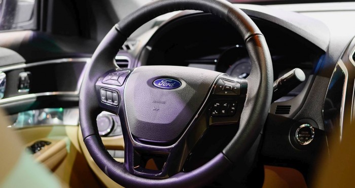 Khuyến mãi Ford Explorer 2019, trả trước 436 triệu, giao xe ngay, lãi suất vay cực thấp