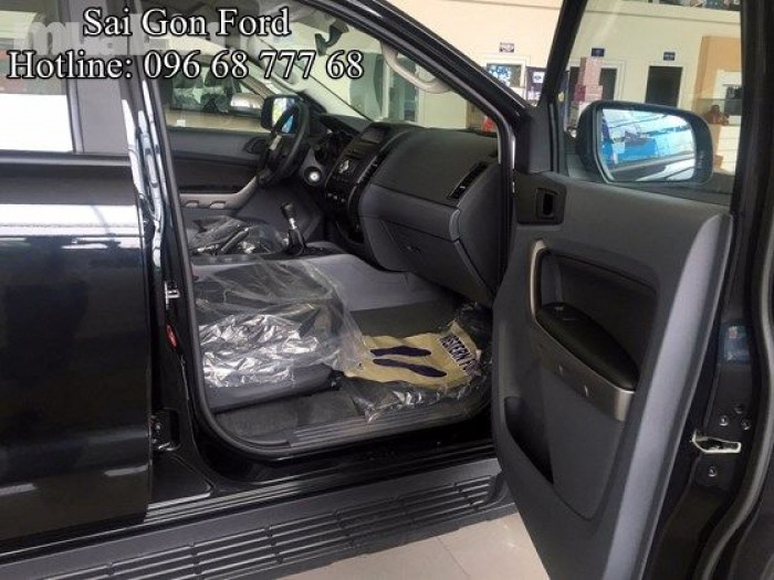 Ford Ranger XLT, số tự động, trả trước 150 triệu, giao xe ngay tại Ford Gia Định