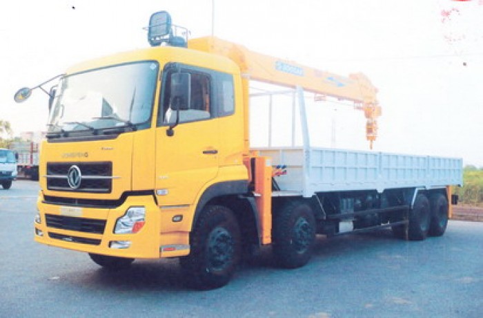 Xe tải Dongfeng gắn cẩu 10 tấn soosan