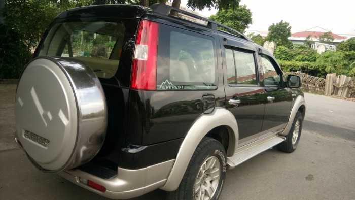 Bán xe everest 2007 phom mới