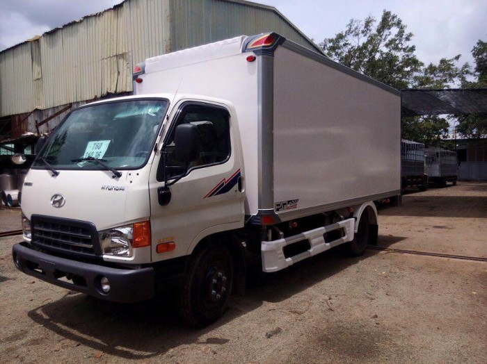 Hyundai HD99 6,5 tấn thùng bạt