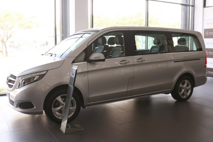 Mercedes-Benz V250 V220 D Vito 7 8 chỗ ưu đãi tặng 100% trc bạ và bảo hành 3 năm,2 BHiểm thân xe