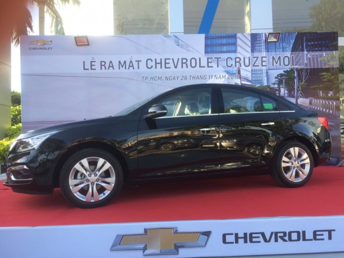 Giá xe Chevrolet Cruze mới khuyến mãi đặc biệt tại An Thái