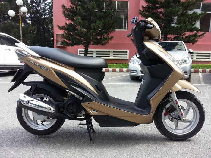 Kymco Candy4U 110 Vàng Gold Phiên Bản Đặc Biệt Kiểu Dáng Honda Vision Tuyệt Đẹp.
