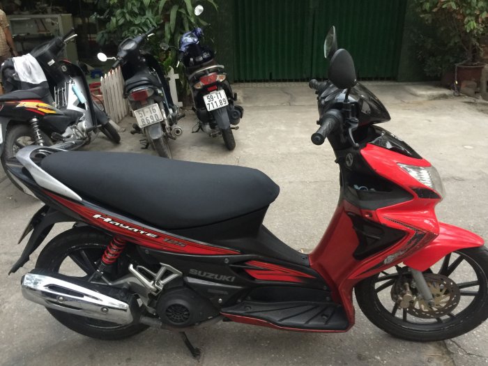 Sirius màu trắng 2013 xe như mới