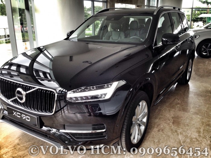 VOLVO XC90 - T6 MOMENTUM 2017, chính hãng mới 100%