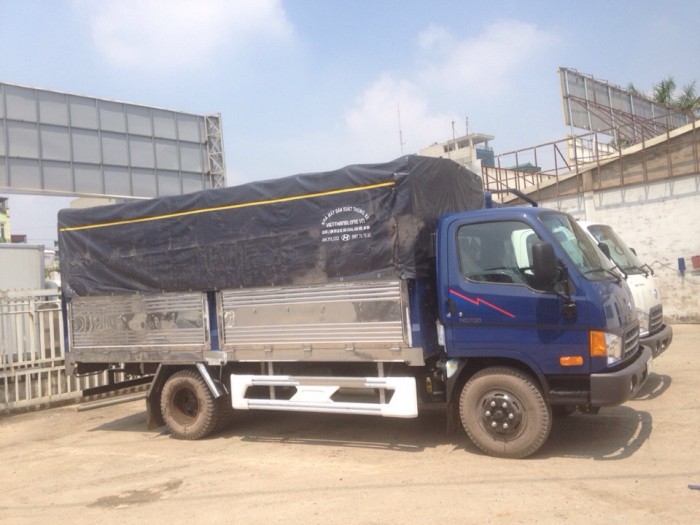 Xe Tải Hyundai Hd700 7.5 Tấn Đồng Vàng Thùng Inox, hỗ Trợ Trả Góp 80% Giá Trị Xe