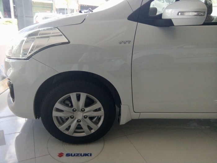 Làm thế nào để mua Suzuki Ertiga 2016 giá rẻ