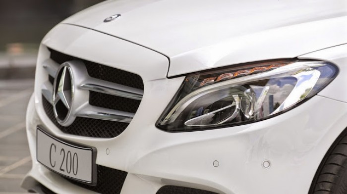 Mercedes C200 C250 Trắng-Kem vay NH 80% giá xe lãi suất ưu bao duyệt hồ sơ hỗ trợ 30% trc bạ