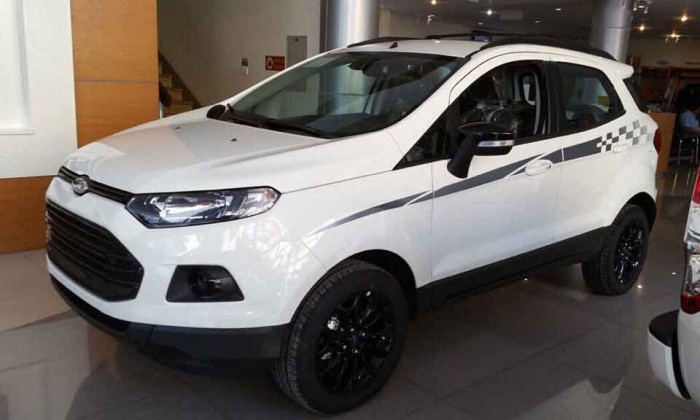 Ford ecosport đủ màu