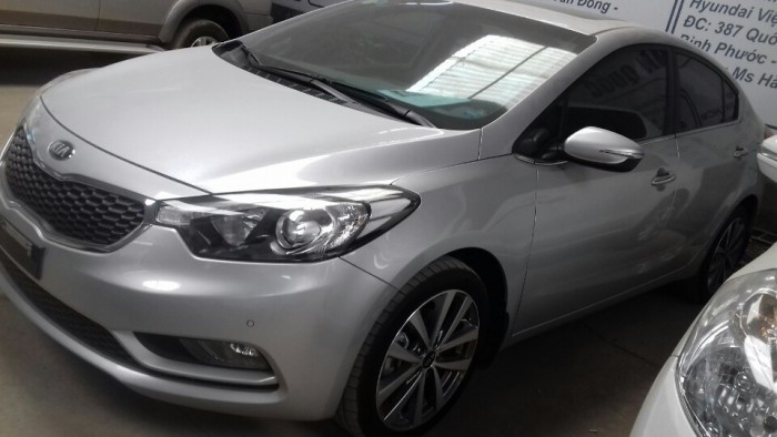 Kia k3 2.0 AT màu bạc cực chất