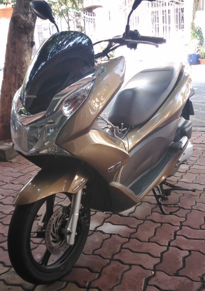 Bán xe Honda PCX, BS Vũng Tàu, 2012, Vàng đen, ODO 20,000 km