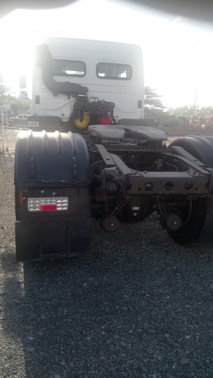 Bán xe đầu kéo fuso fz40 nhập khẩu nguyên chiếc một cầu lưu thông dễ dàng