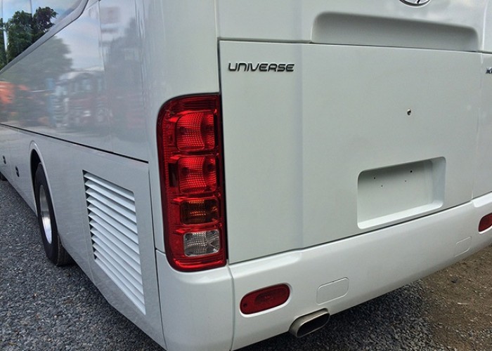 Bán xe Hyundai Universe Noble 47 chỗ nhập khẩu Hàn Quốc nguyên chiếc, mới 100%.