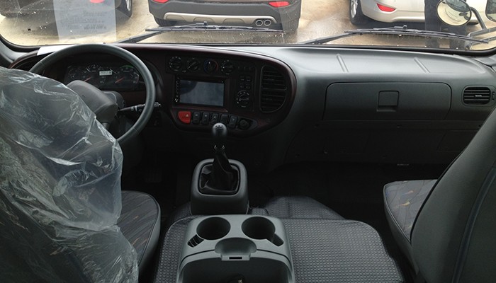 Bán xe khách hyundai county 29 chỗ nhập khẩu nguyên chiếc mới 100%,giá tốt.