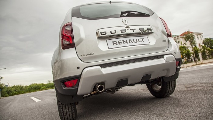 Bán RENAULT DUSTER nhập khẩu nguyên chiếc. Tặng VOUCHER tiền mặt cho khách hàng khi mua trong tháng 1/2017