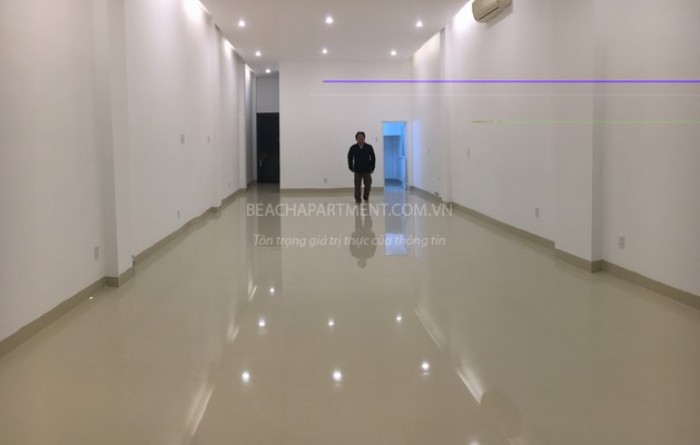 Cho thuê mặt bằng đường 160m2 đường Võ Văn Kiệt