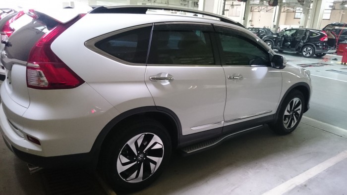 Honda CrV 2.4 CVT đẳng cấp khuyến mãi tốt nhất khu vực hỗ trợ trả góp