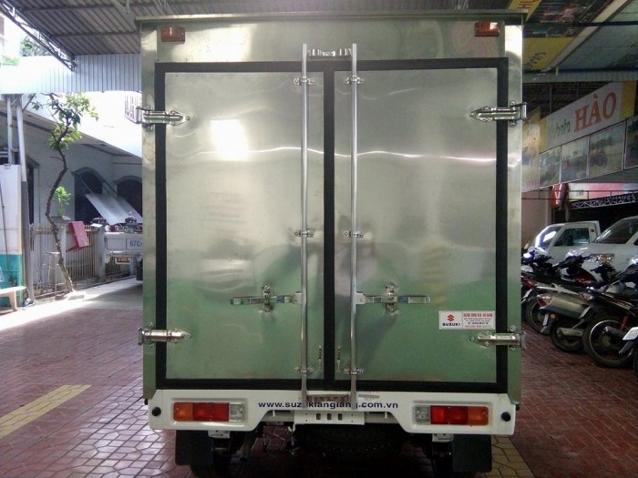 Suzuki Super Carry Pro A/C thùng kín giá chỉ 311 triệu chỉ có trong tháng 12/2016