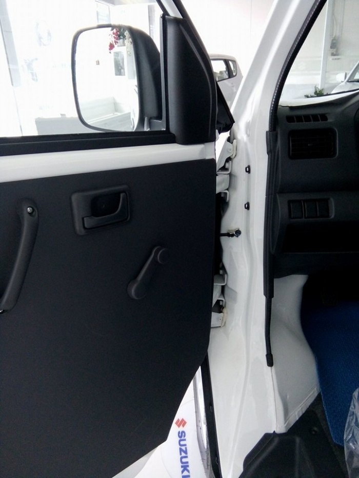 Suzuki Super Carry Pro A/C thùng kín giá chỉ 311 triệu chỉ có trong tháng 12/2016